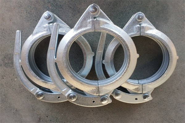 Installation and effectiveness of concrete pump pipe bracket